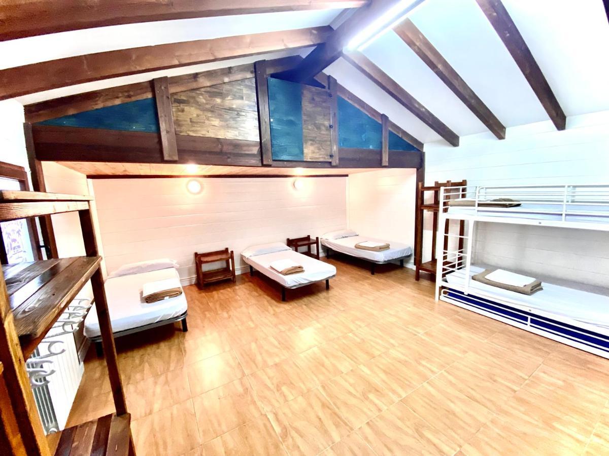Hostel Albergue Paradiso Hinojedo Kültér fotó