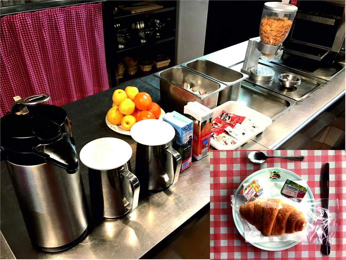 Hostel Albergue Paradiso Hinojedo Kültér fotó